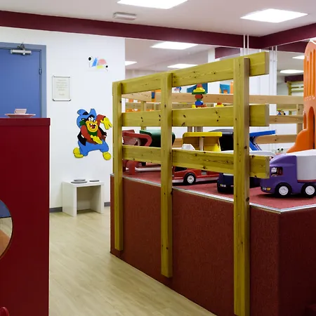 欧登塞斯堪迪克酒店 4* 欧登塞