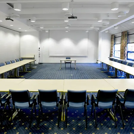 酒店 欧登塞斯堪迪克酒店 4*